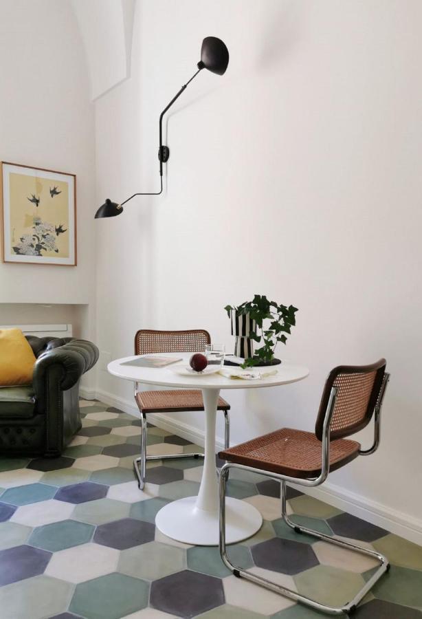 Coniger 4 Casa Vacanze In Centro Lecce Con Wi-Fi E Smart Tv Bagian luar foto