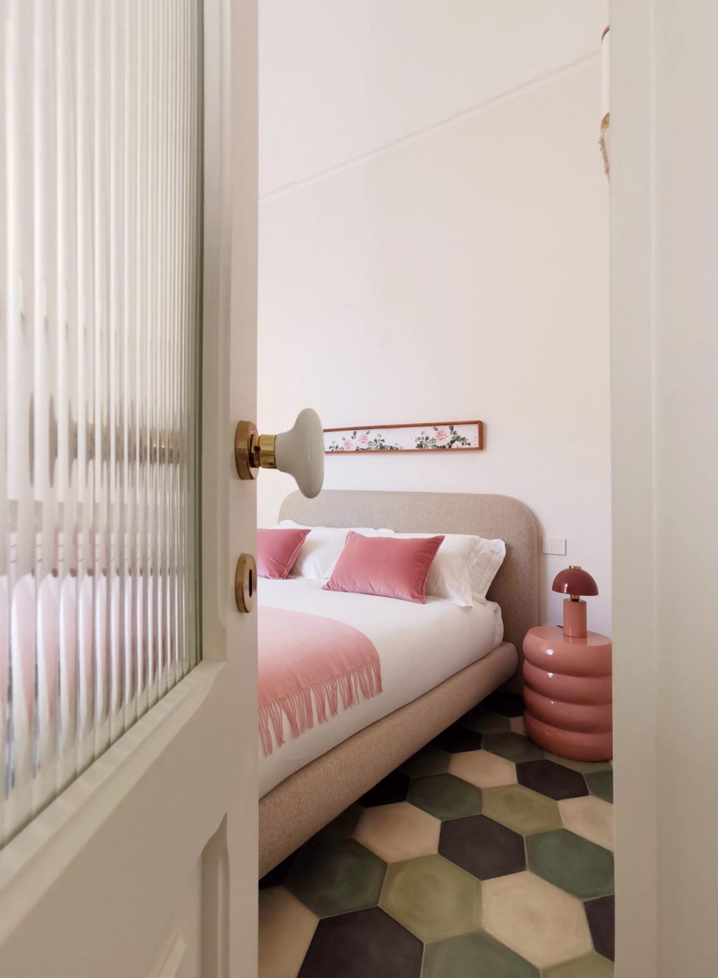 Coniger 4 Casa Vacanze In Centro Lecce Con Wi-Fi E Smart Tv Bagian luar foto